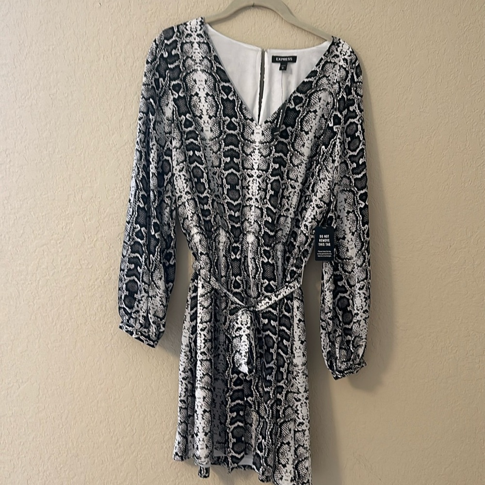 Express black and Whire Dress New